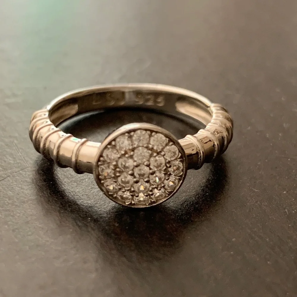 Liza Schwartz Sterling Silver Pave Circle Ring